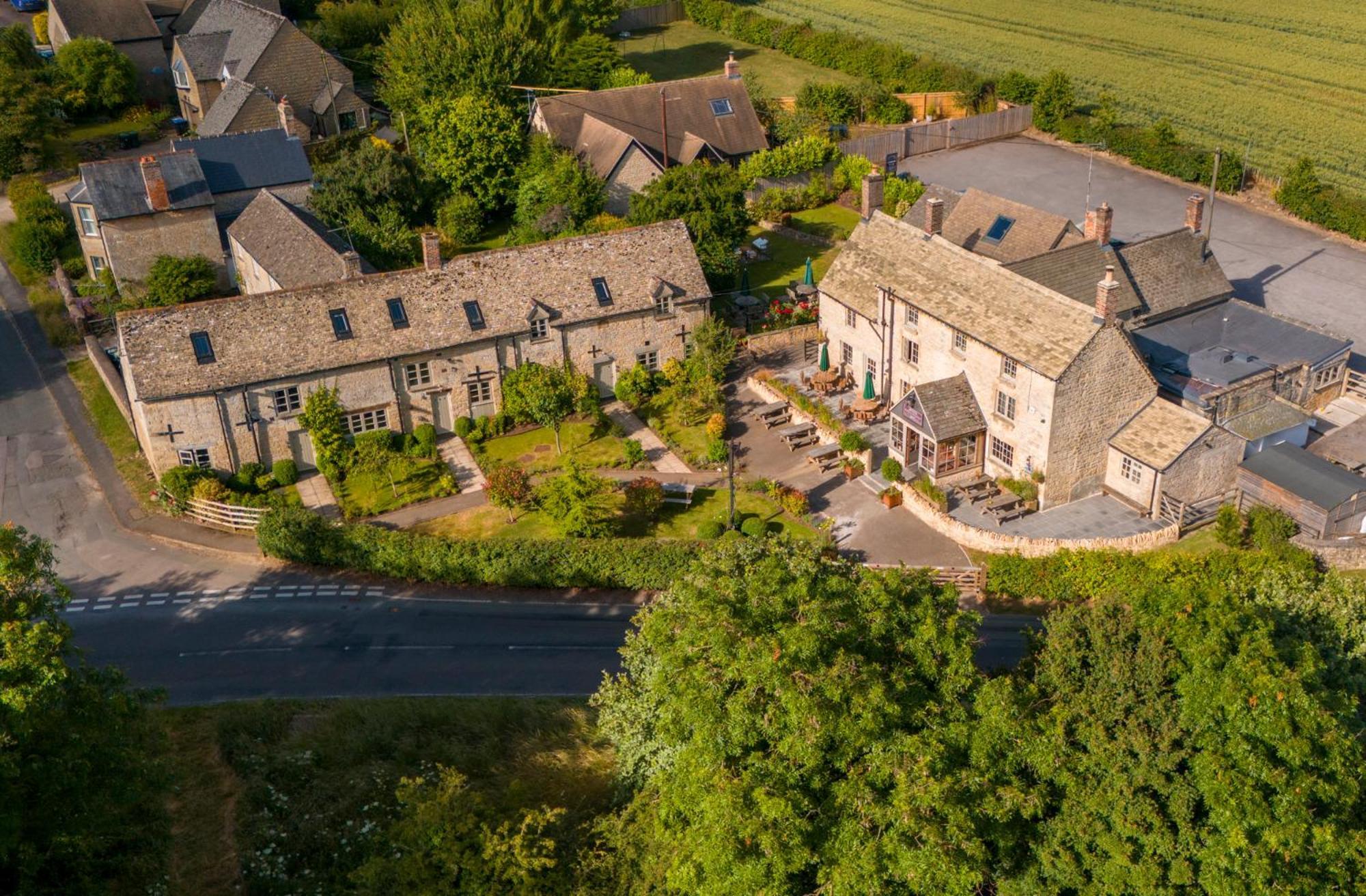 Killingworth Castle Hotel Woodstock Bagian luar foto